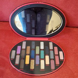 Kat Von D Fetish Palette - 24 Dramatic Shades